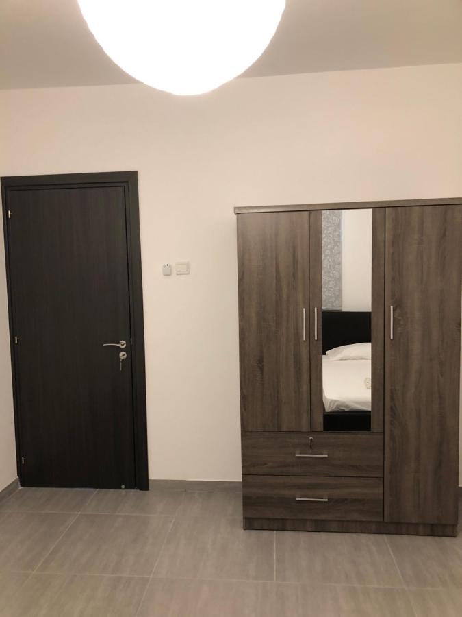 Apartamento Katalimata Court Ayia Napa Exterior foto